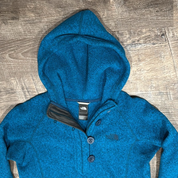 The North Face pullover sweater - Picture 3 of 6